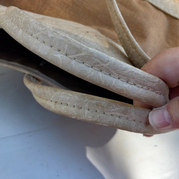 Tupperware - Picture 3 of 4